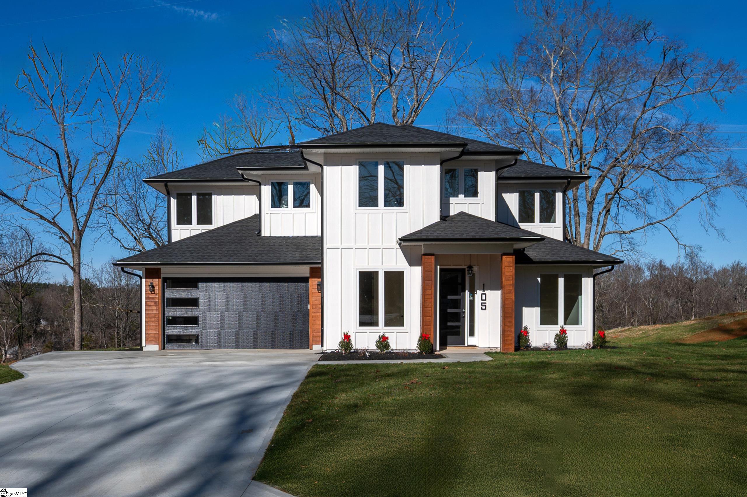 105 Horseshoe Bend Road Easley, SC 29642 - Photo 2 of 47