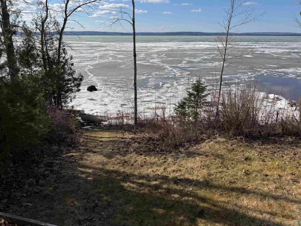 $425,000 | 4107 A Lake Park Road, Ashland, WI 54806