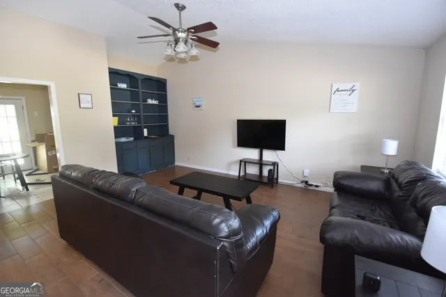 $3,200 | 413 Sunnyside Drive, St. Marys, GA 31558