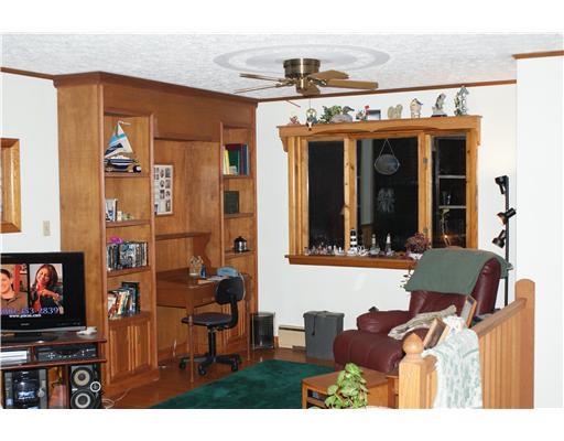 1893 New Centerville Road Somerset, PA 15501 - Photo 4 of 14 Living Room. Has bult in book shelves, and desk