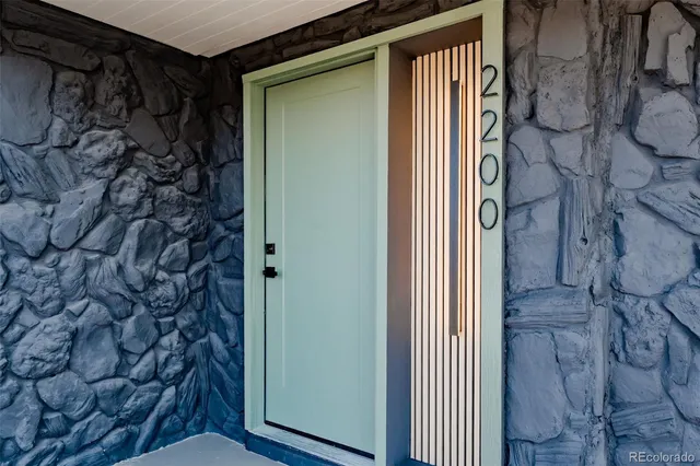 $635,000 | 2200 Poplar Street, Denver, CO 80207