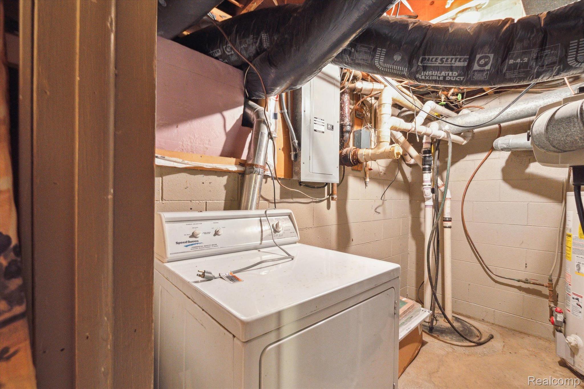956 Hemingway Road Lake Orion, MI 48362 - Photo 65 of 70 Gallery Image 65
