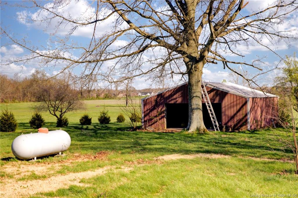 216 Blue Lick Road Henryville, IN 47126 - Photo 23 of 27