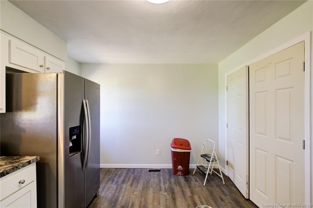 216 Blue Lick Road Henryville, IN 47126 - Photo 9 of 27