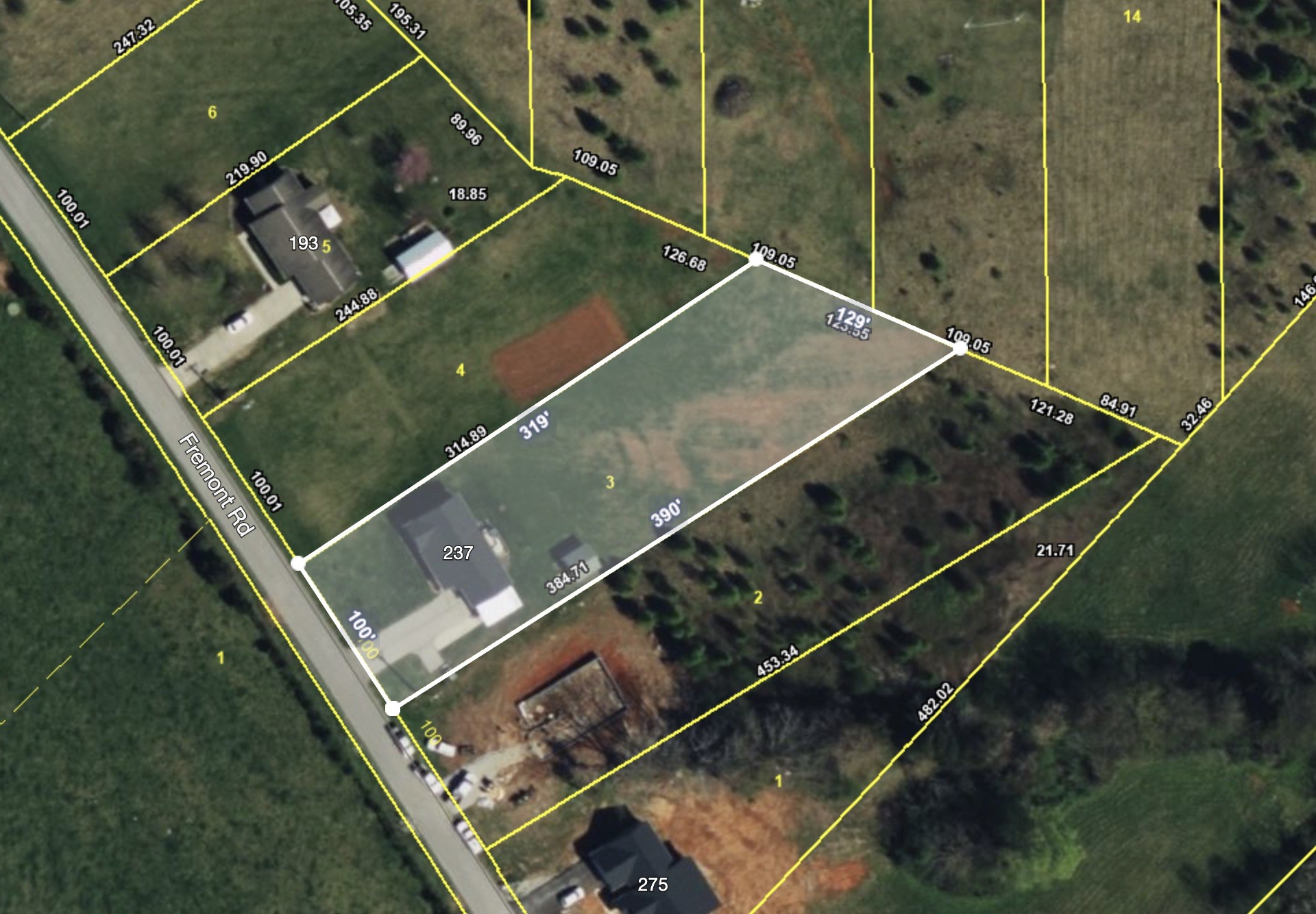 237 Fremont Road Doyle, TN 38559 - Photo 29 of 29 a view of a pool