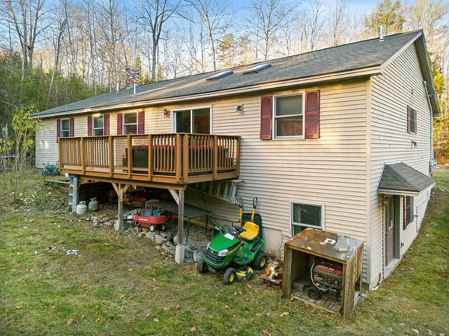 $525,000 | 67 Sunflower Lane, Sidney, ME 04330