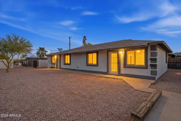 $1,350 | 1202 North 49th Place, Unit A, Phoenix, AZ 85008