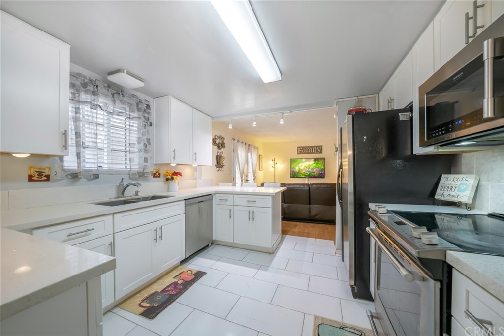 2001 Rancho Drive Riverside, CA 92507 - Photo 20 of 37