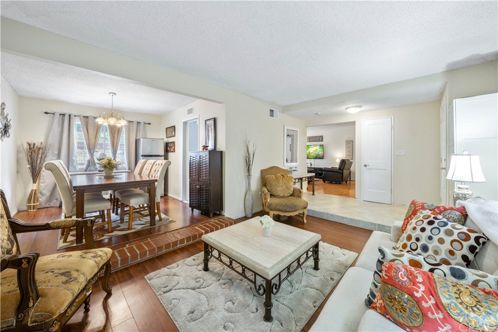 2001 Rancho Drive Riverside, CA 92507 - Photo 10 of 37