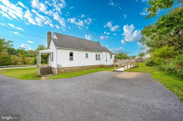 $299,000 | 17124 Sabillasville Road, Sabillasville, MD 21780