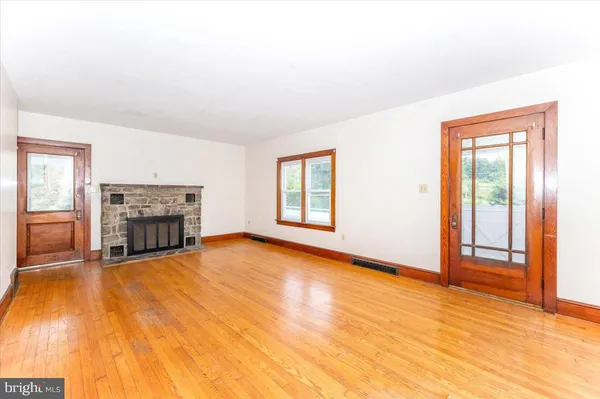 $299,000 | 17124 Sabillasville Road, Sabillasville, MD 21780