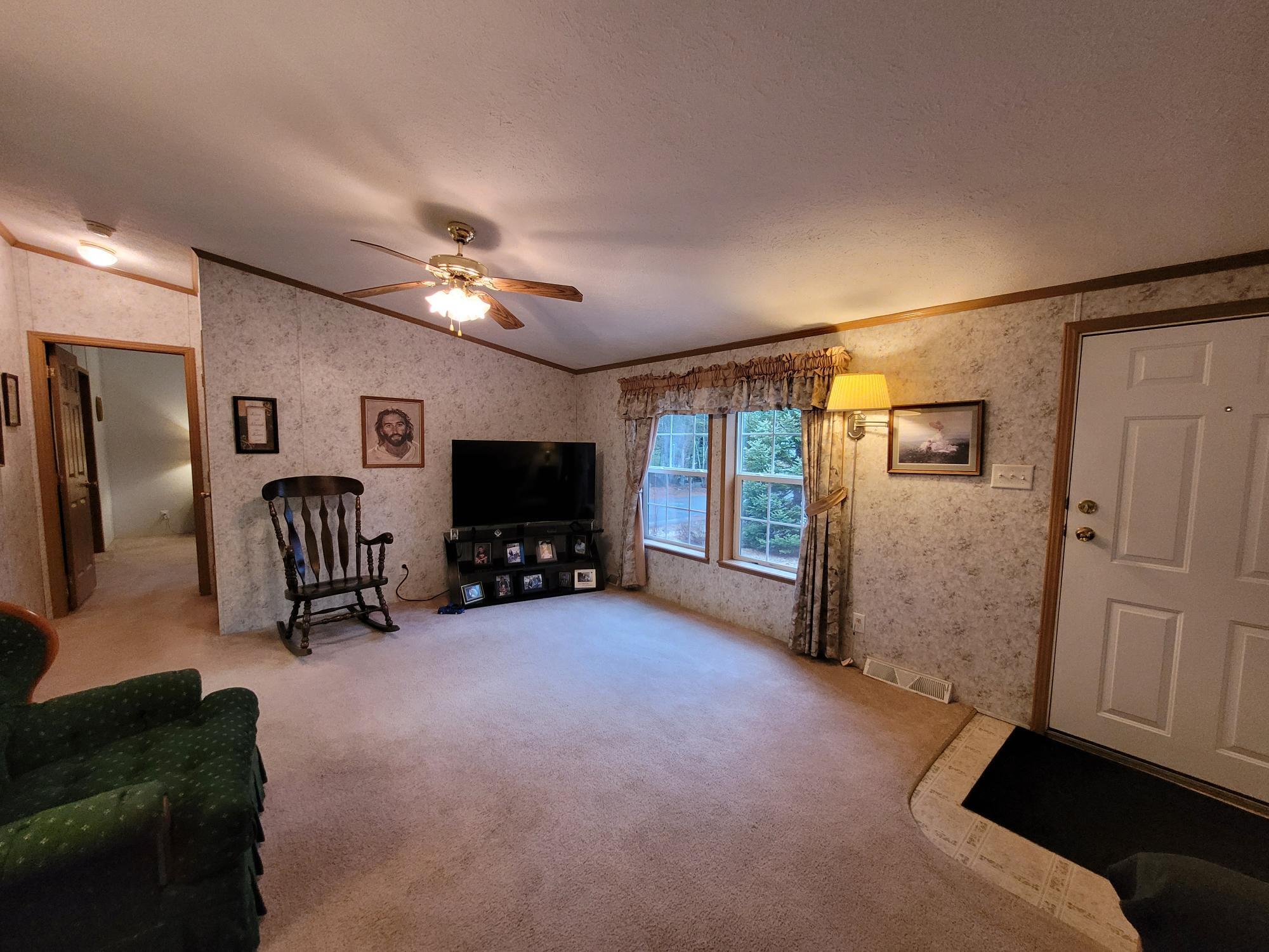 207 Martin Stream Road Fairfield, ME 04937 - Photo 9 of 25 Living Room