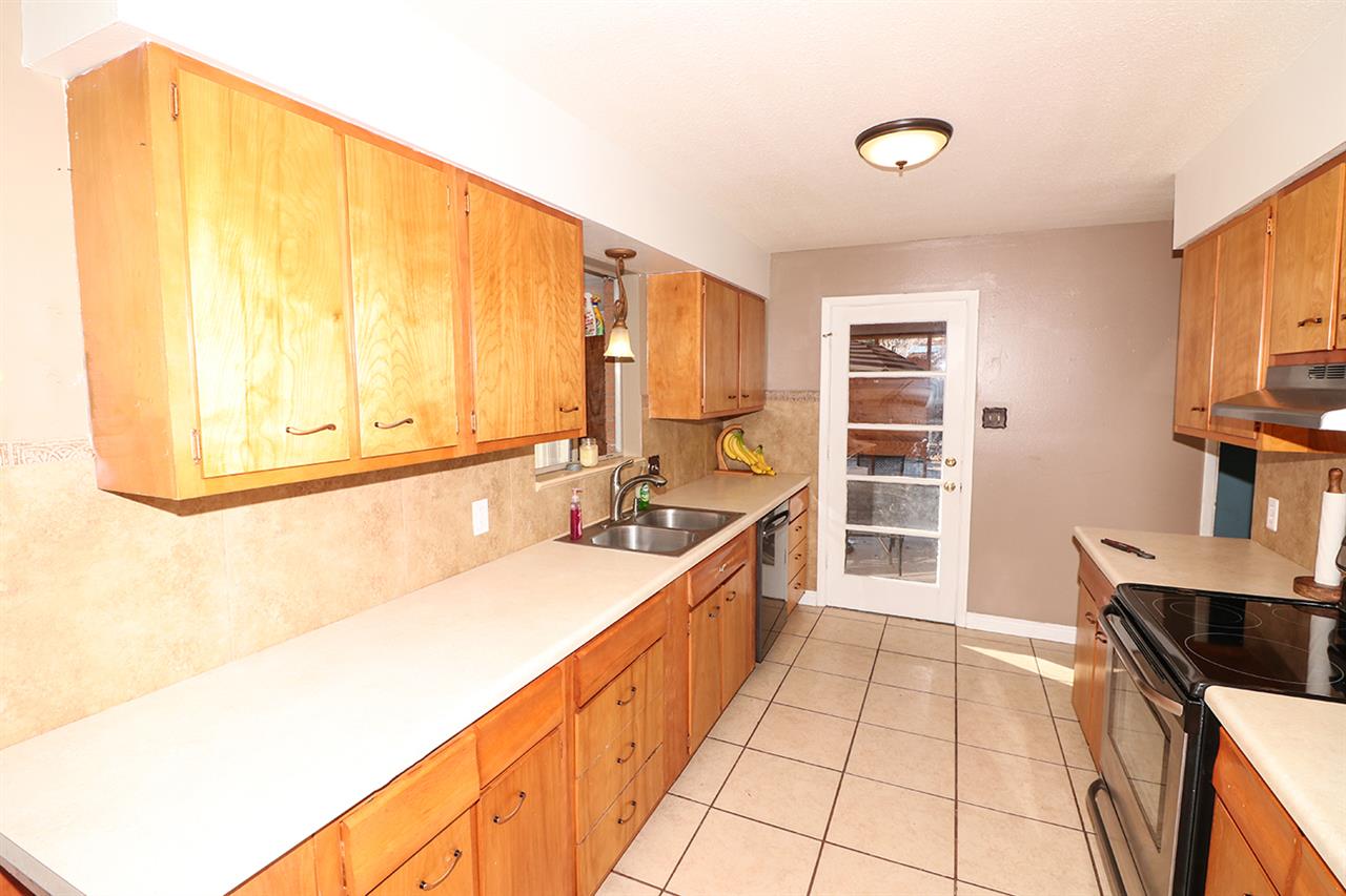 2111 Sequoia Road Grand Junction, CO 81507 - Photo 6 of 41 Gallery Image 6