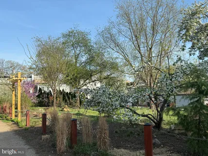a view of a park with welcome board