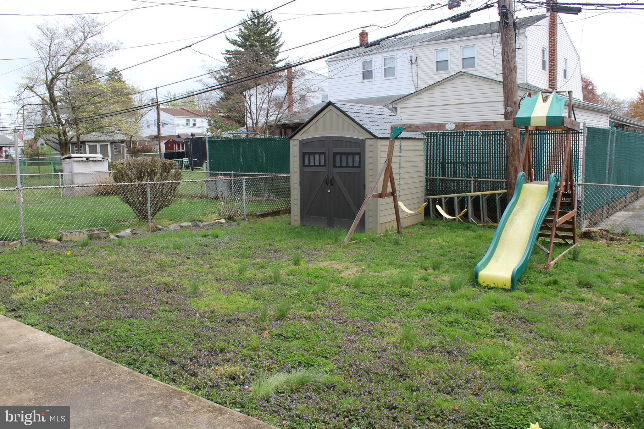 227 Beechwood Road Brookhaven, PA 19015 - Photo 19 of 22 Gallery Image 19