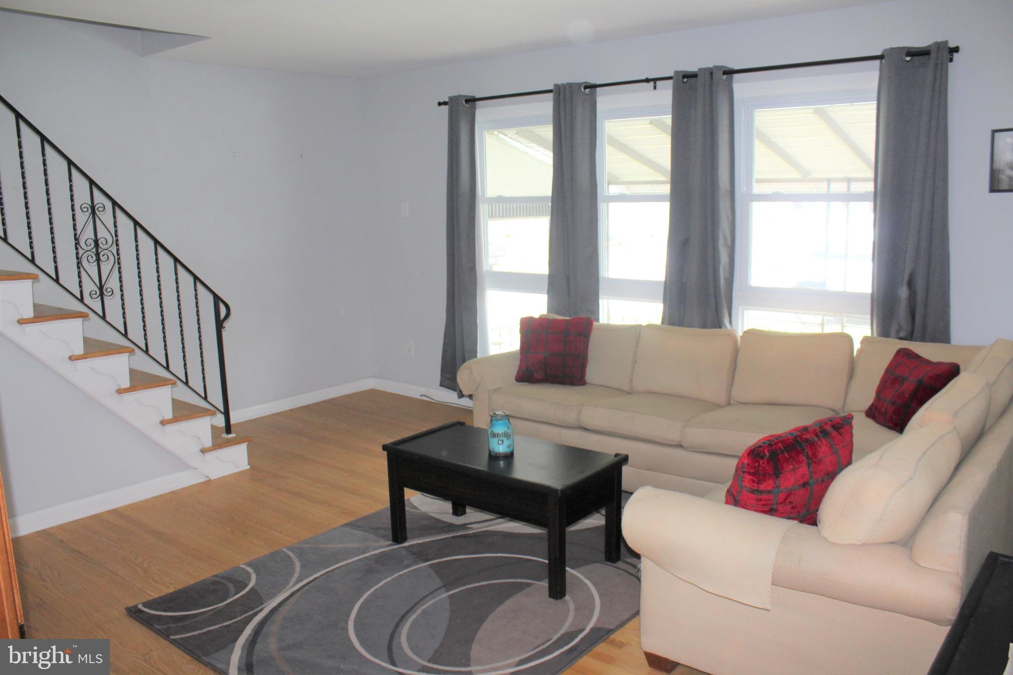 227 Beechwood Road Brookhaven, PA 19015 - Photo 7 of 22 Gallery Image 7
