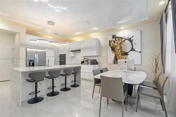 $699,000 | 1475 Silk Oak Drive, Hollywood, FL 33021