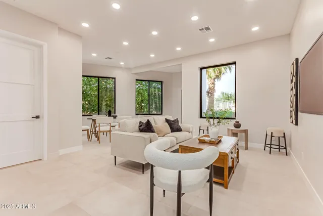 $3,799,000 | 3301 East Rovey Avenue, Paradise Valley, AZ 85253