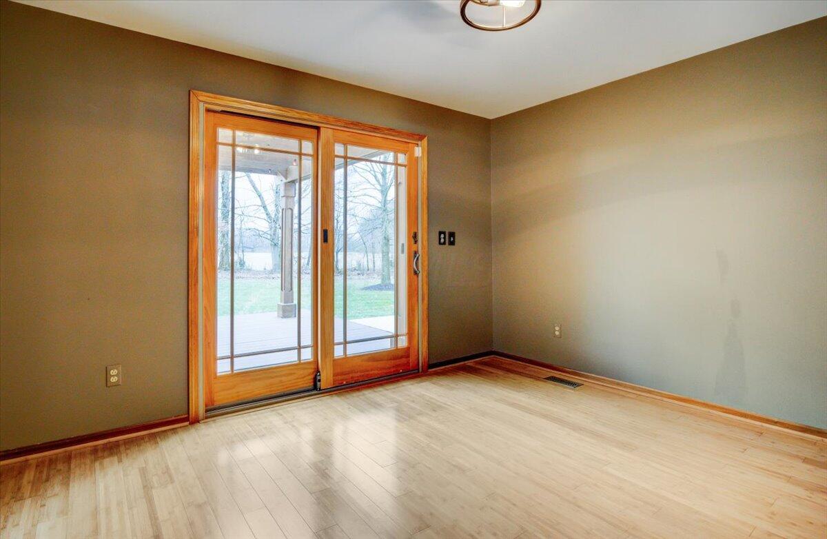 2584 Hollenback Road Lewis Center, OH 43035 - Photo 8 of 34 Dining Room