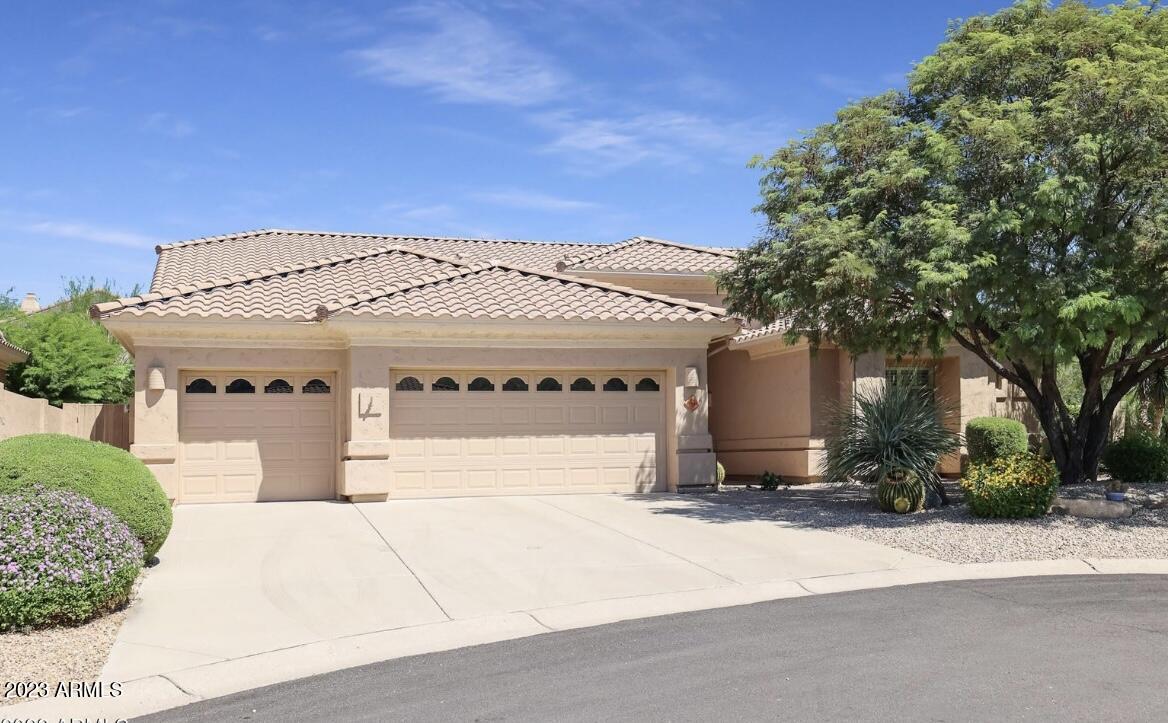 6D7F5DB4-F577-45FA-BC29-6ACDE52E63B9