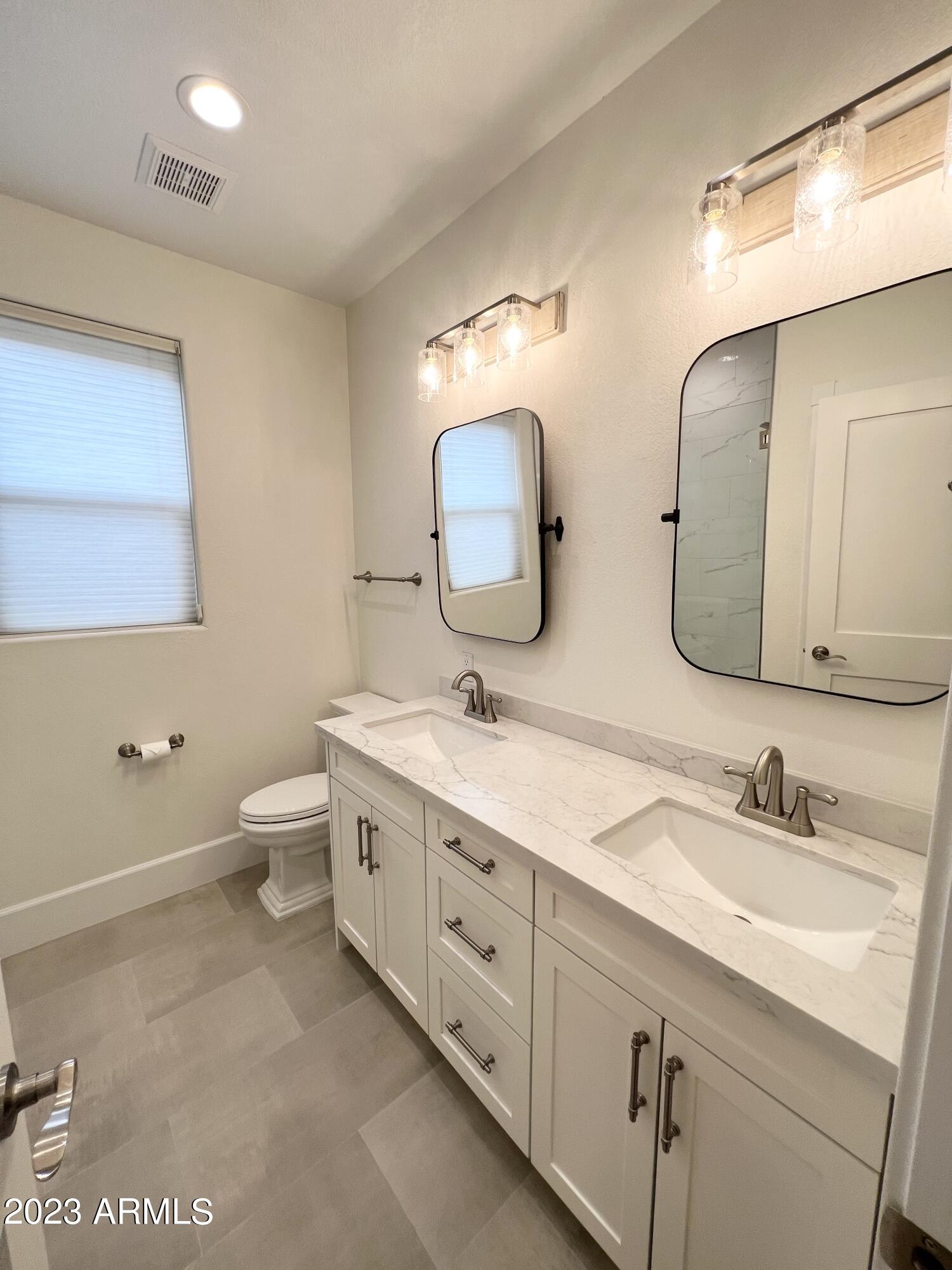 11594 East Chama Road Scottsdale, AZ 85255 - Photo 15 of 27 14B2C6C5-3264-4C83-B1E4-4F8475854BB3