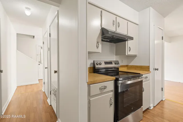 $125,000 | 206 Dublin Circle, Unit E, Lafayette, LA 70506