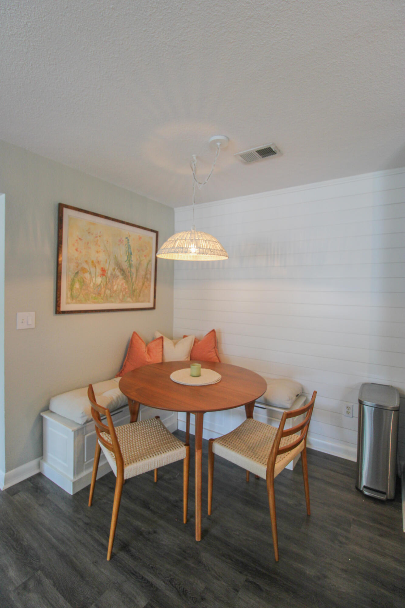 271 Alexandra Drive, Unit 11 Mount Pleasant, SC 29464 - Photo 4 of 13 IMG_1396
