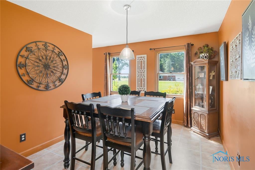 5635 East Hanthorn Road Lima, OH 45804 - Photo 6 of 30 Gallery Image 6