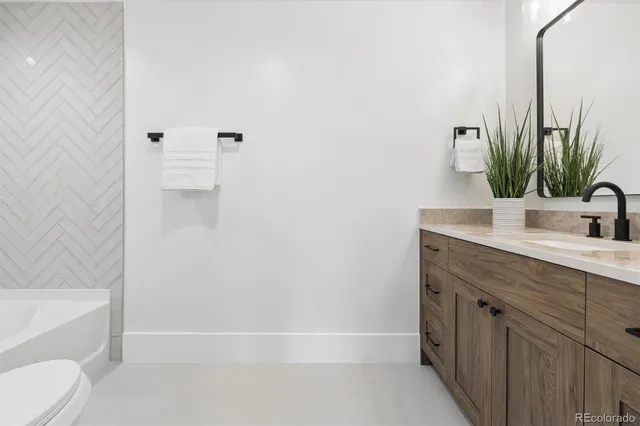 $1,599,000 | 11012 Sunset Oaks Place, Franktown, CO 80116