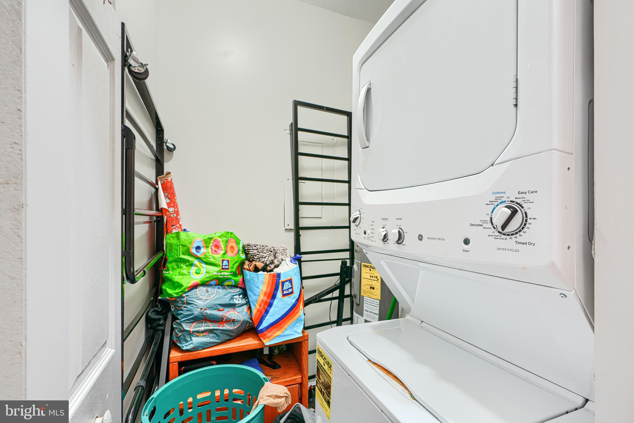 1312 South Hanover Street Baltimore, MD 21230 - Photo 12 of 53 a utility room with dryer and washer