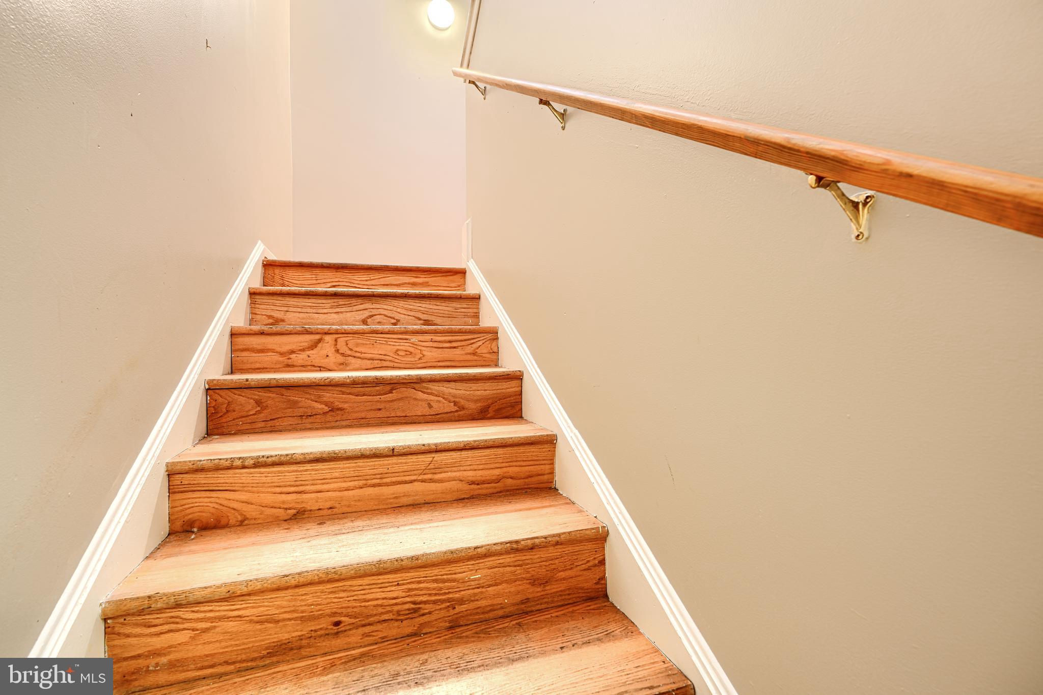 1312 South Hanover Street Baltimore, MD 21230 - Photo 32 of 53 a view of entryway