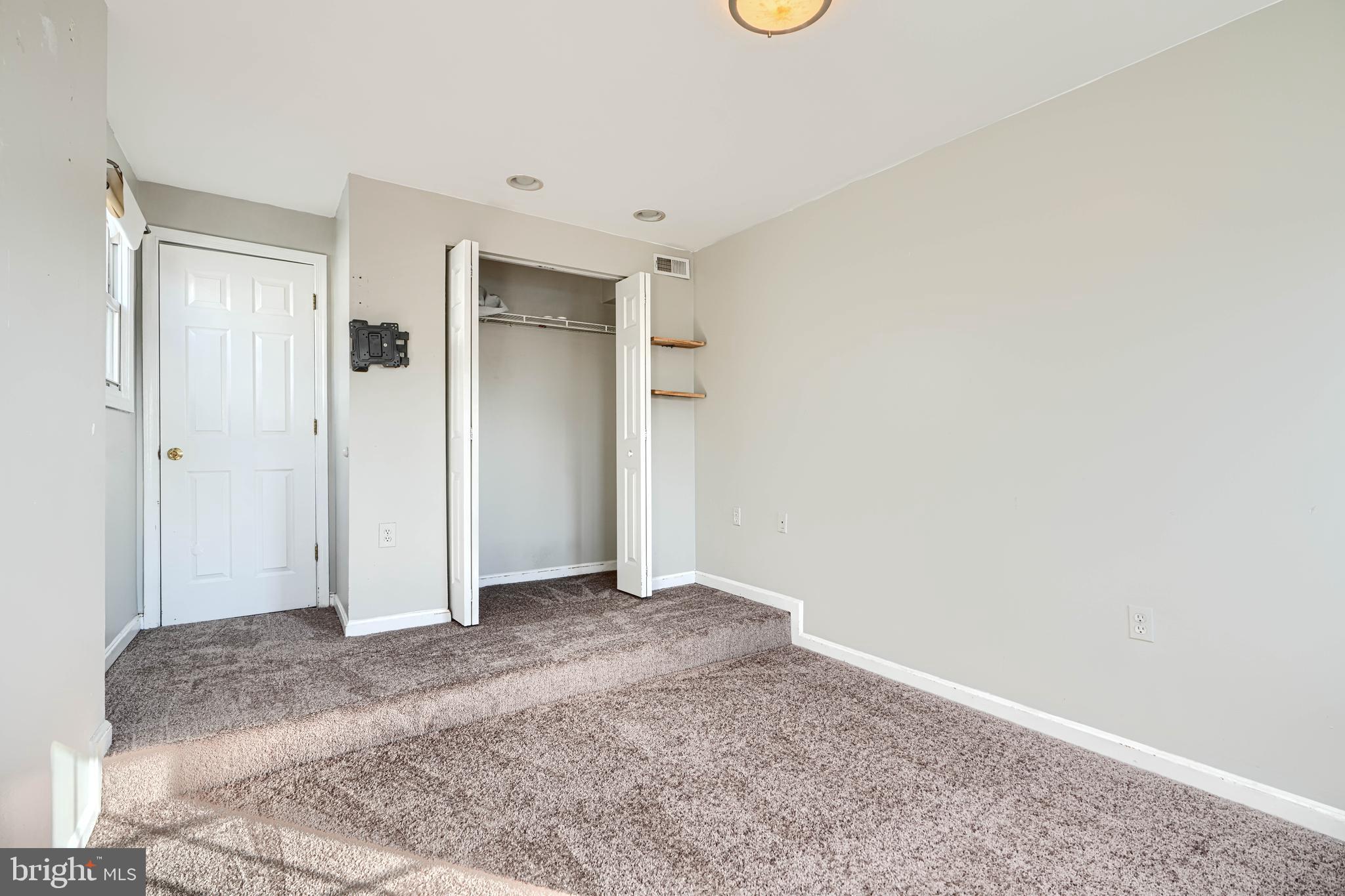 1312 South Hanover Street Baltimore, MD 21230 - Photo 46 of 53 a view of entryway with wooden floor