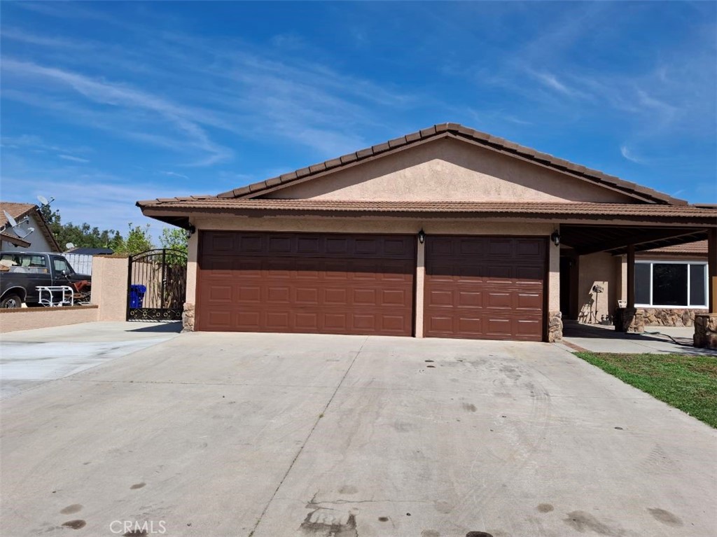 825 South Brampton Avenue Rialto, CA 92376 - Photo 1 of 1 Gallery Image 1