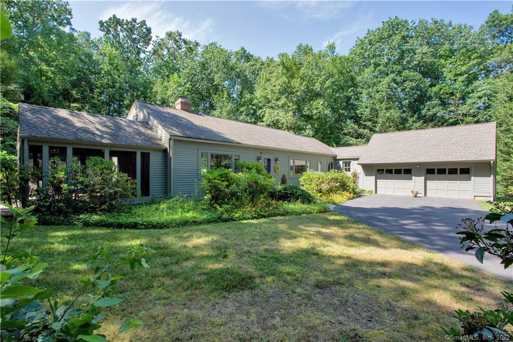 37 Wellington Heights Road Avon, CT 06001 - Photo 1 of 1 Gallery Image 1