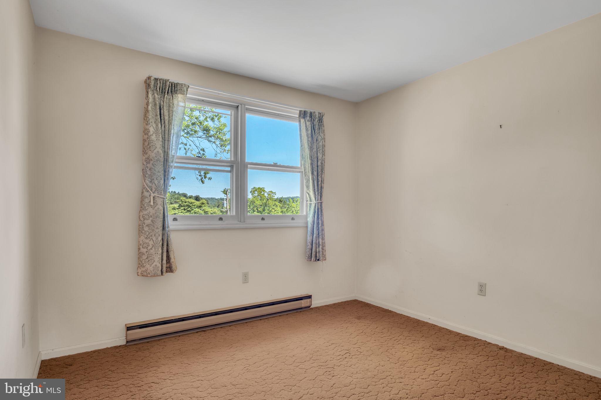 609 Dellville Road Duncannon, PA 17020 - Photo 16 of 48 an empty room with window