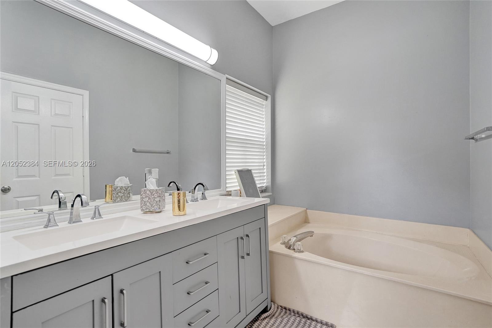 4219 Sabal Ridge Circle Weston, FL 33331 - Photo 19 of 27 Master Bath