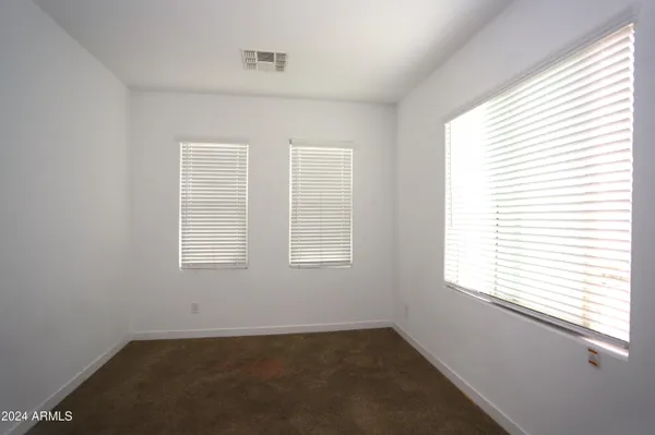 $2,550 | 3824 South 64th Drive, Phoenix, AZ 85043