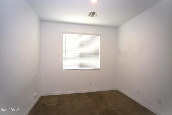 $2,550 | 3824 South 64th Drive, Phoenix, AZ 85043