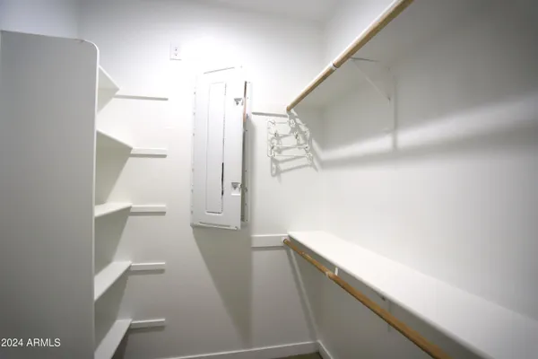 $2,550 | 3824 South 64th Drive, Phoenix, AZ 85043