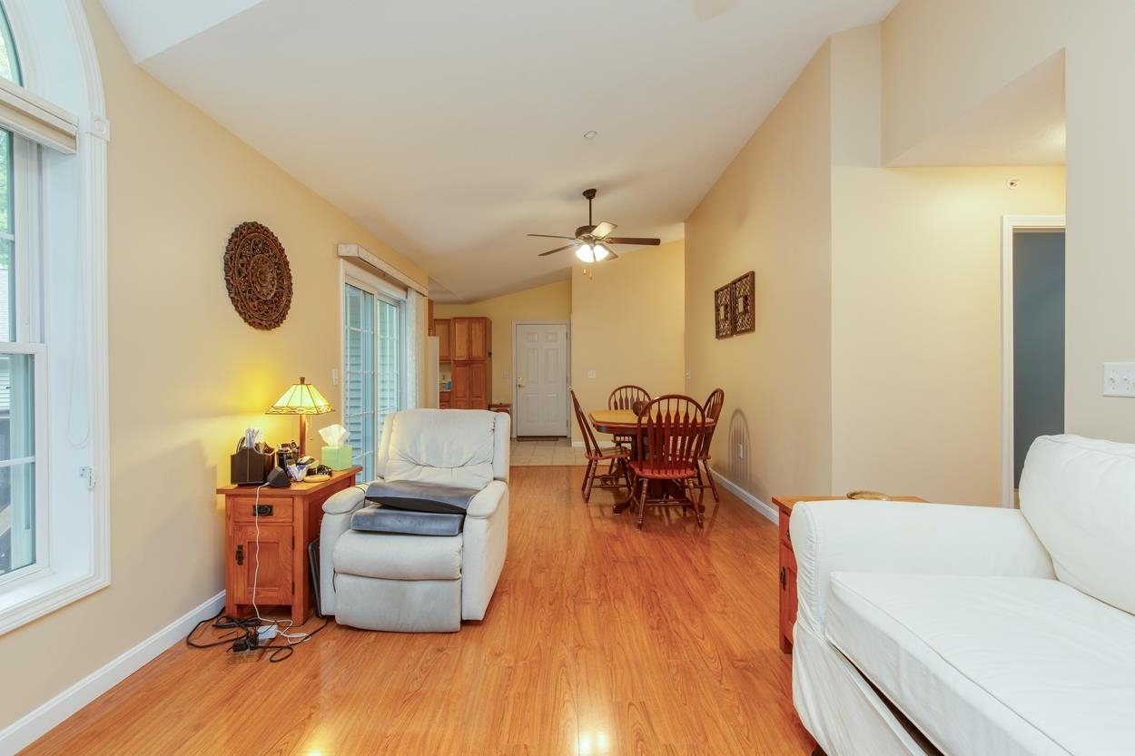 22 Grayhawk Road Merrimack, NH 03054 - Photo 16 of 44 Gallery Image 16