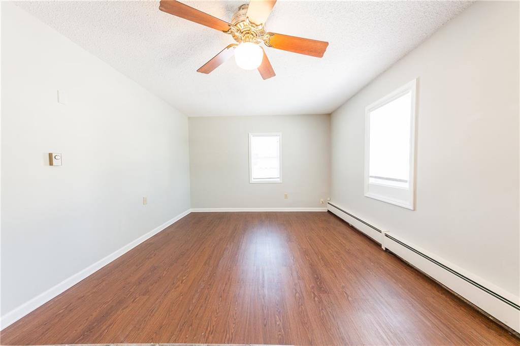 122 Broad Street Hope, IN 47246 - Photo 13 of 17 Gallery Image 13