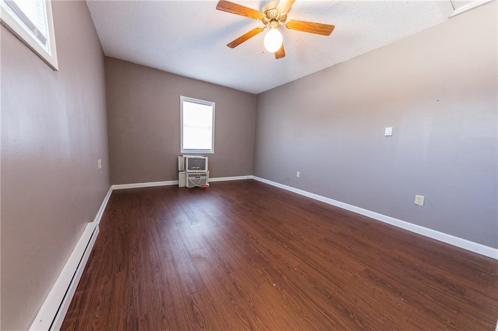 122 Broad Street Hope, IN 47246 - Photo 15 of 17 Gallery Image 15