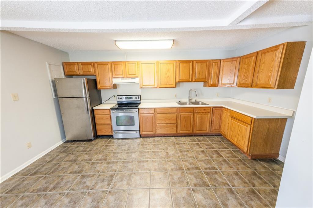 122 Broad Street Hope, IN 47246 - Photo 5 of 17 Gallery Image 5
