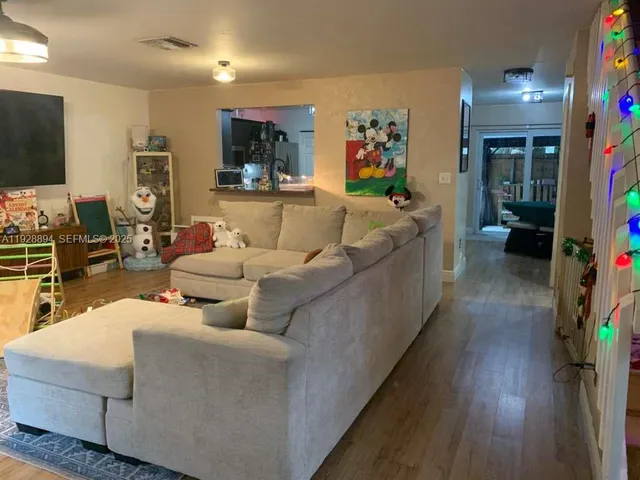 $509,000 | 15228 Southwest 111th Street, Miami, FL 33196