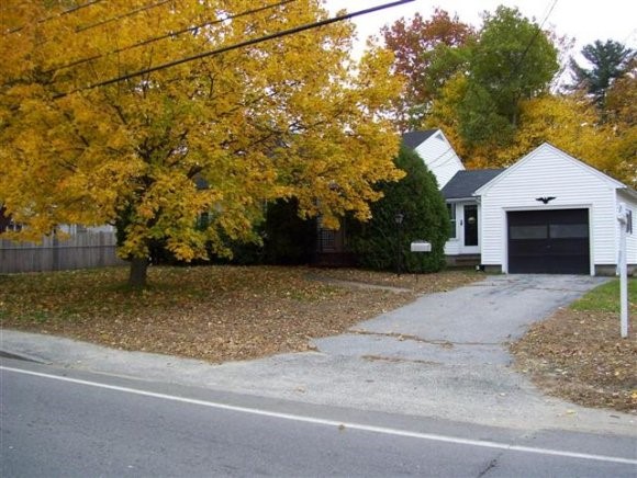 13 Folsom Road Derry, NH 03038 - Photo 1 of 1 Gallery Image 1