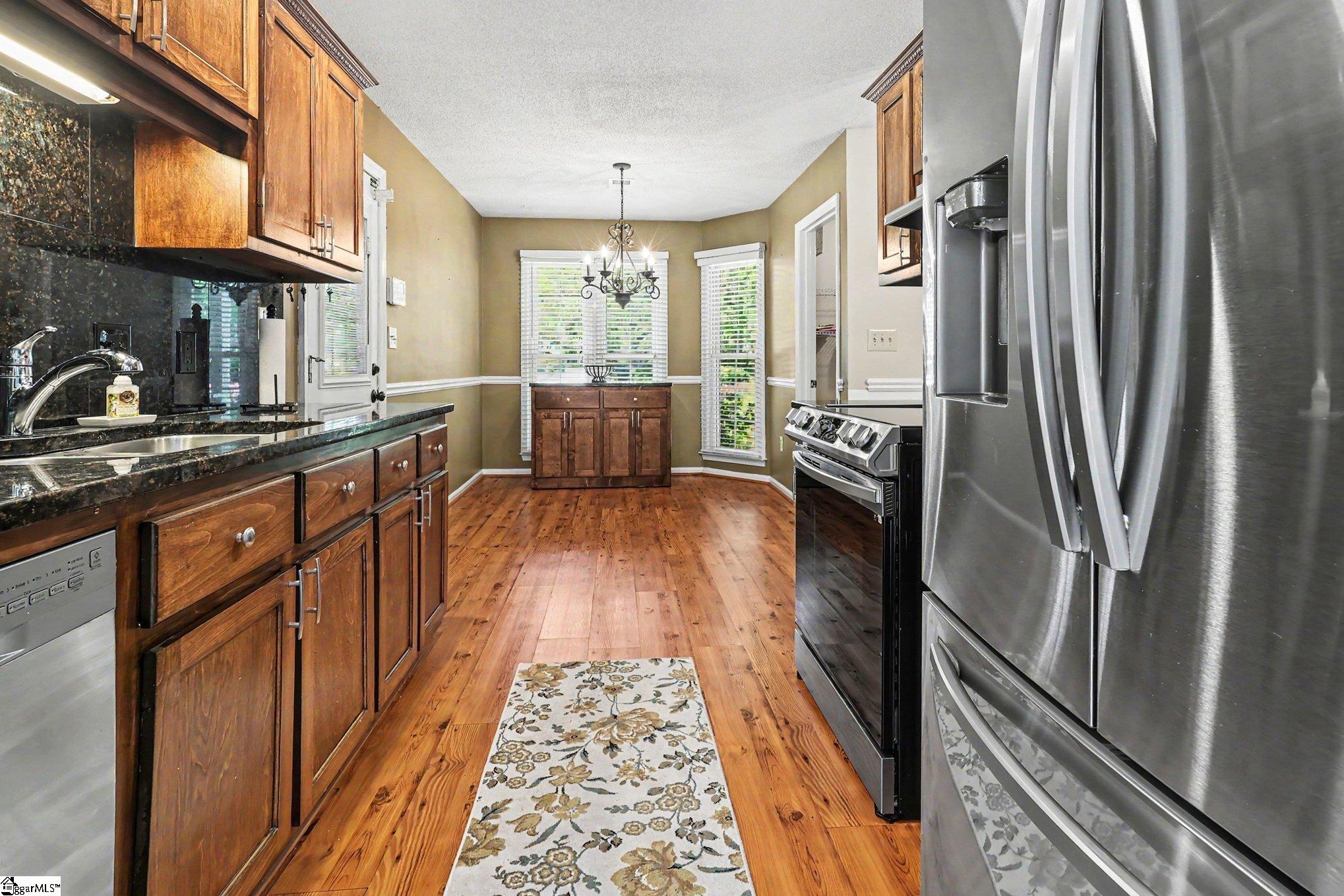 103 Walker Way Simpsonville, SC 29681 - Photo 10 of 36