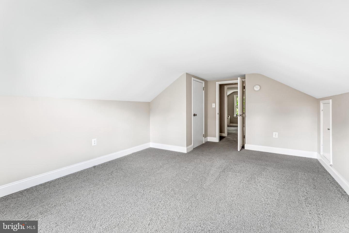 105 Warfieldsburg Road Westminster, MD 21157 - Photo 17 of 34 Spacious upper level bedroom.