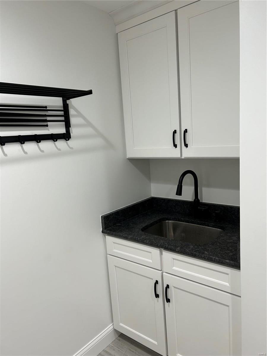 6214 Pathfinder Drive St. Louis, MO 63129 - Photo 15 of 32