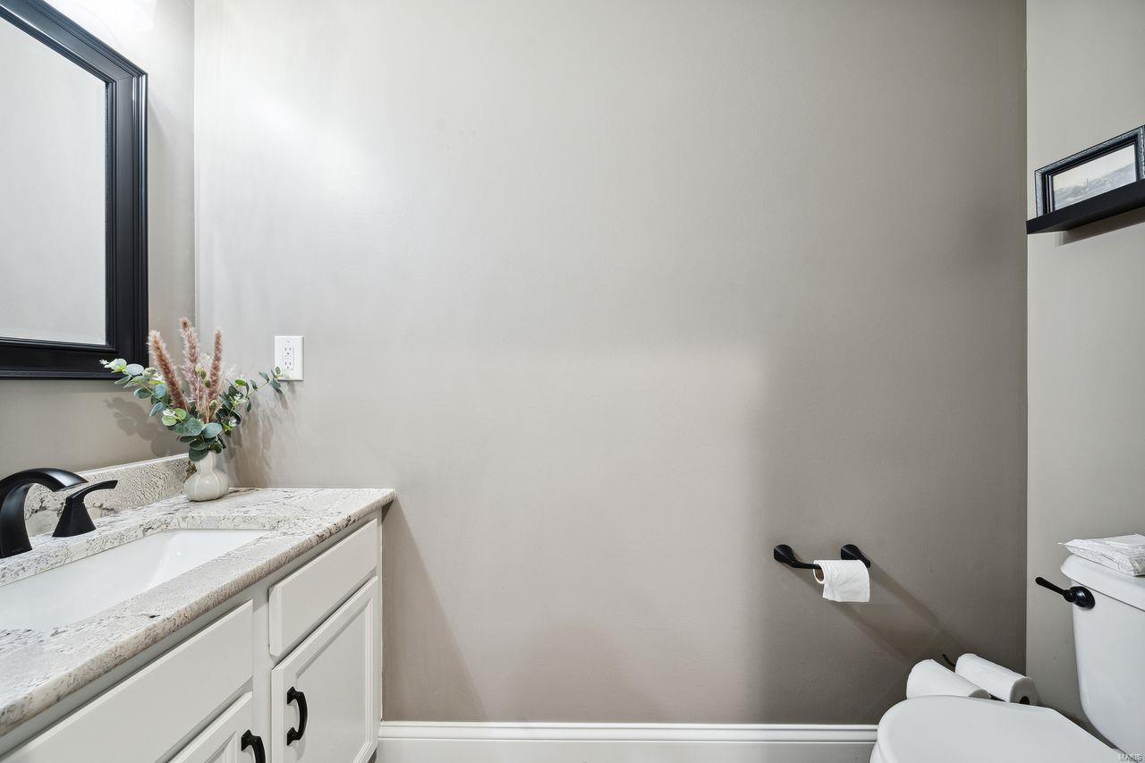 6214 Pathfinder Drive St. Louis, MO 63129 - Photo 16 of 32