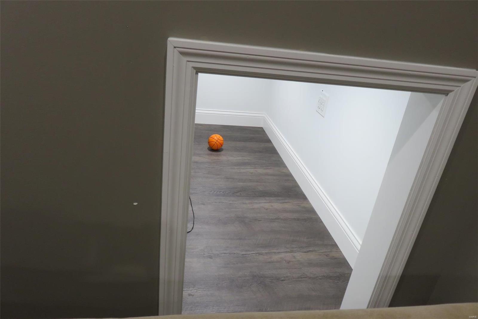 6214 Pathfinder Drive St. Louis, MO 63129 - Photo 26 of 32